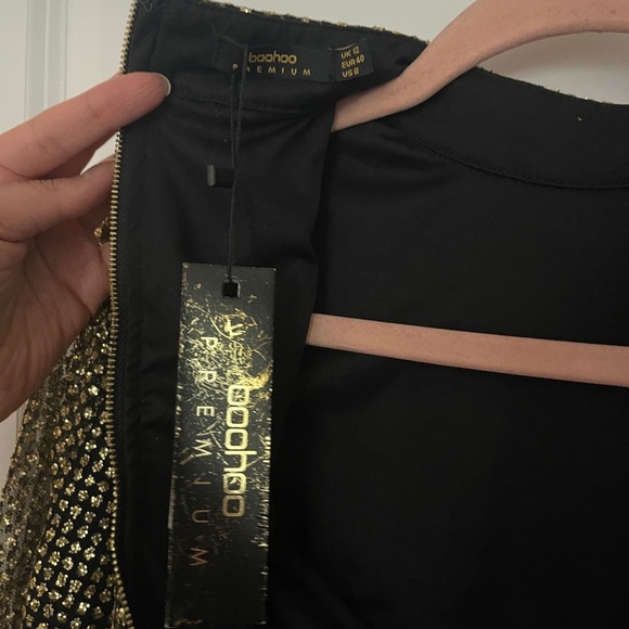 Elegant Black and Gold glitter Women's Crop top - Picture 5 of 7